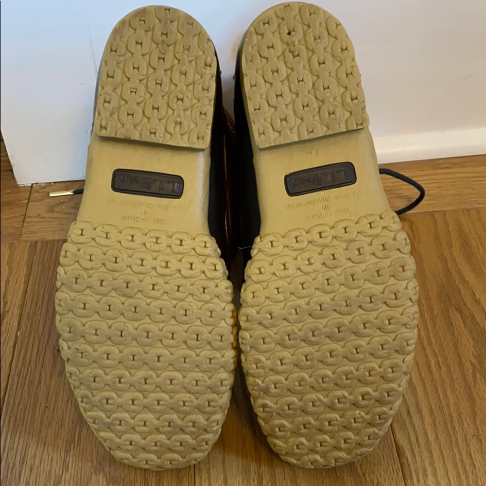 Brand new LL Bean “Bean Boots” - Picture 4 of 5